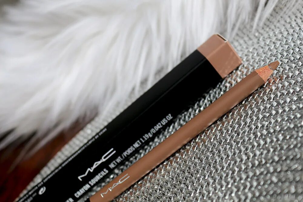 Mac Veluxe Brow Liner палитра. Mac Veluxe Brow Liner свотчи. Mac Veluxe Brow Liner Fling. Veluxe Brow Liner brunette. Brow liner