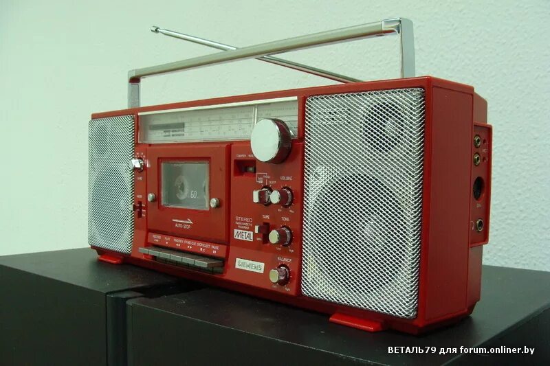 радио 90 х годов. портативный радиоприемник чина 90х. японский магнитофон националь панасоник. радио 90 х годов. радио 90 х годов.