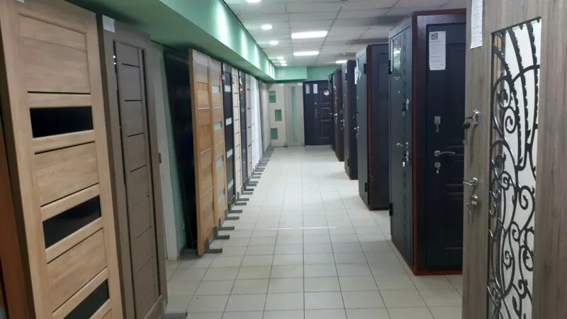 Салон дверей межкомнатных. Челябинск ул. Двери в белово. Ульяновск улица октябрьская. Октябрьский бульвар 5 королев.