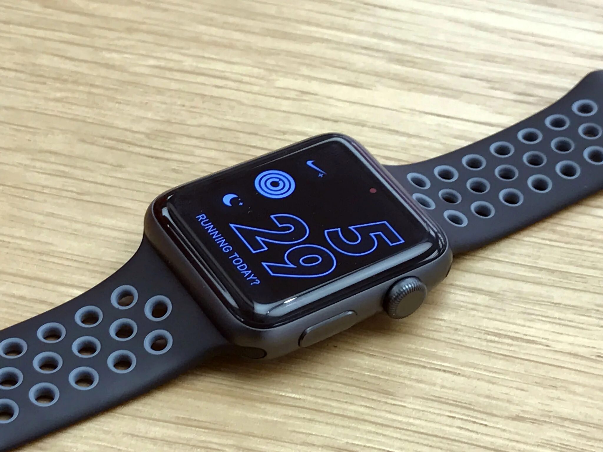 Apple watch se 2023 silver. Apple watch 3 Nike Plus. Apple watch 6 Nike. Часы Apple watch se 44 mm Nike. Эпл вотч 7 найк.
