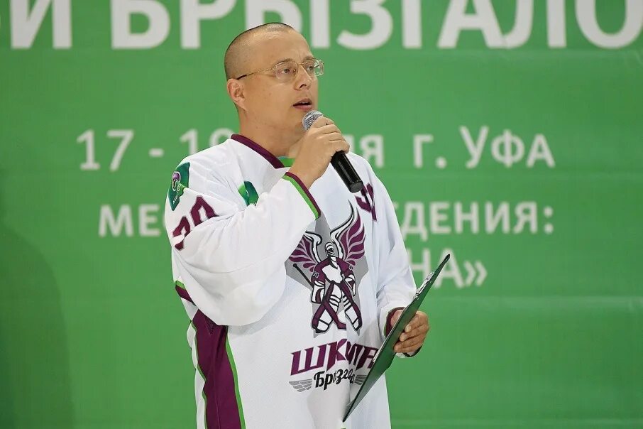 азамат муратов. комментаторы бст. комментаторы бст. азамат муратов хоккейный. комментаторы бст хоккей.