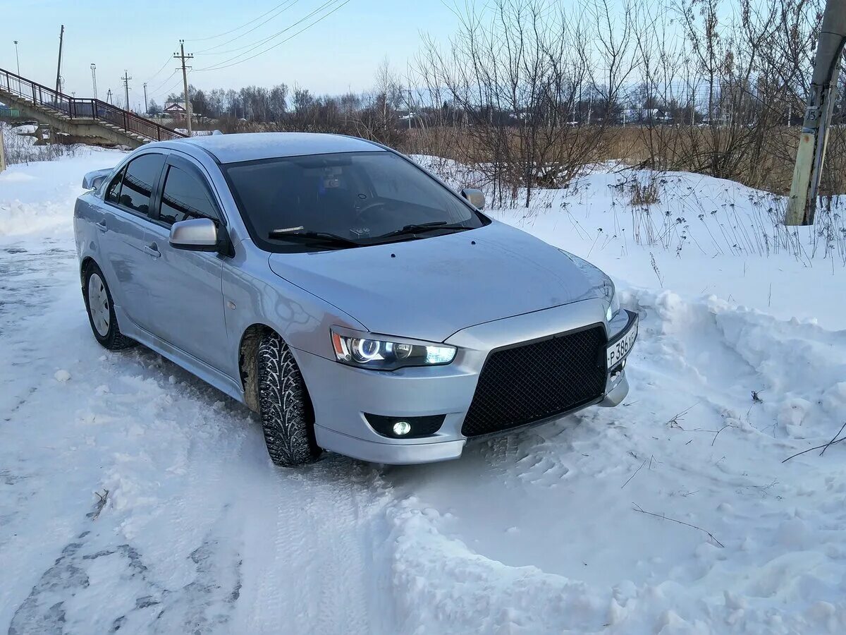 Mitsubishi Lancer 10 серебряный. Лансер 10 серебристый. Mitsubishi Lancer x 2.0 Silver. Mitsubishi Lancer x цвет серебристый. Купить митсубиси лансер 10 с пробегом