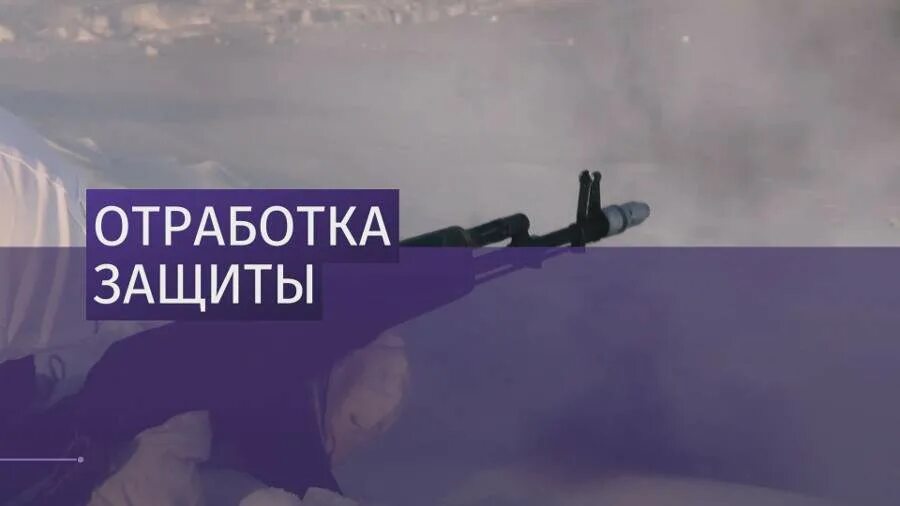 бокс защита уклон нырок блокаж подставка клинч перемещения. кендзюцу техника ударов катаной. драка в спортзале кобра. тренажёр для бокса вертушка. отработка уклонов в боксе.