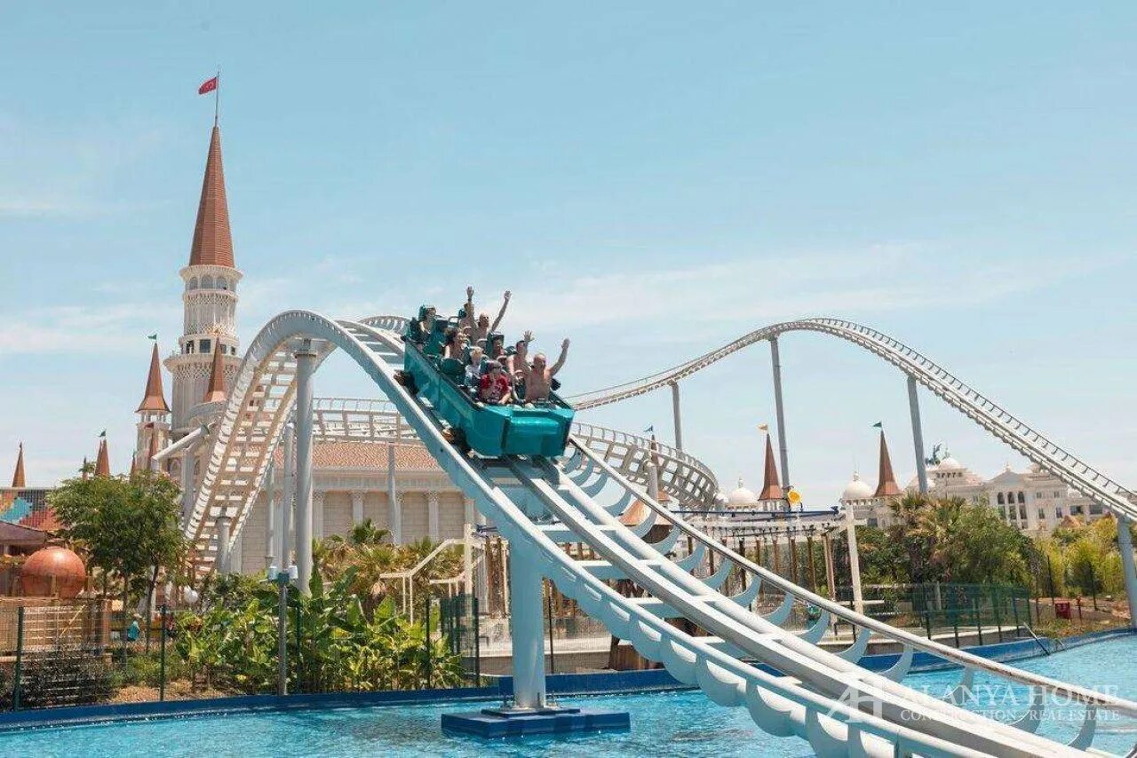 Турецкий диснейленд анталия. Парк легенд турция белек. Парк легенд турция белек. Диснейленд алания. Анталия парк аттракционов land of legends.