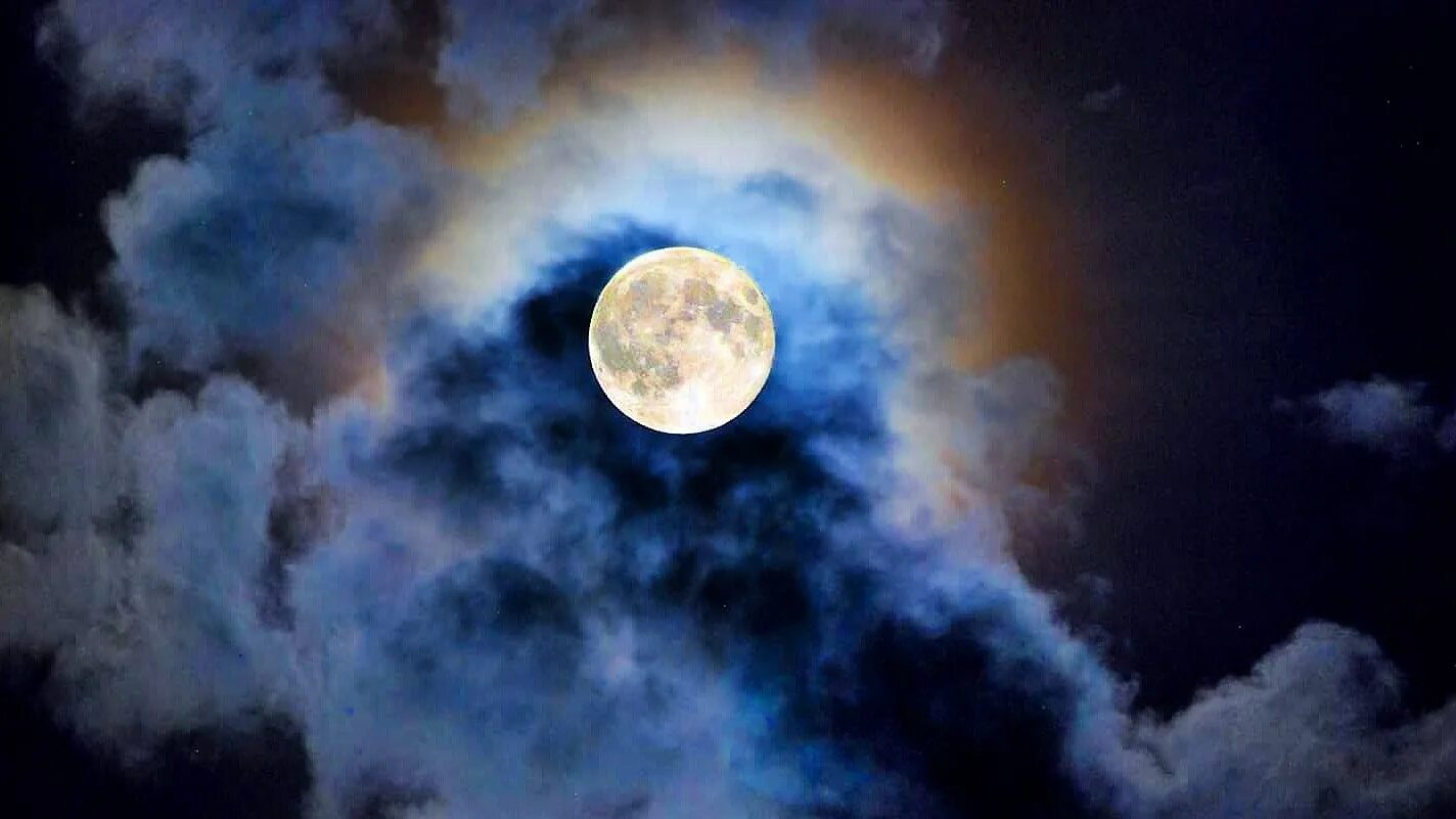 Луна. Яркая Луна. Красивая Луна. Фото Луны. Лунный день 27 февраля 2024 года