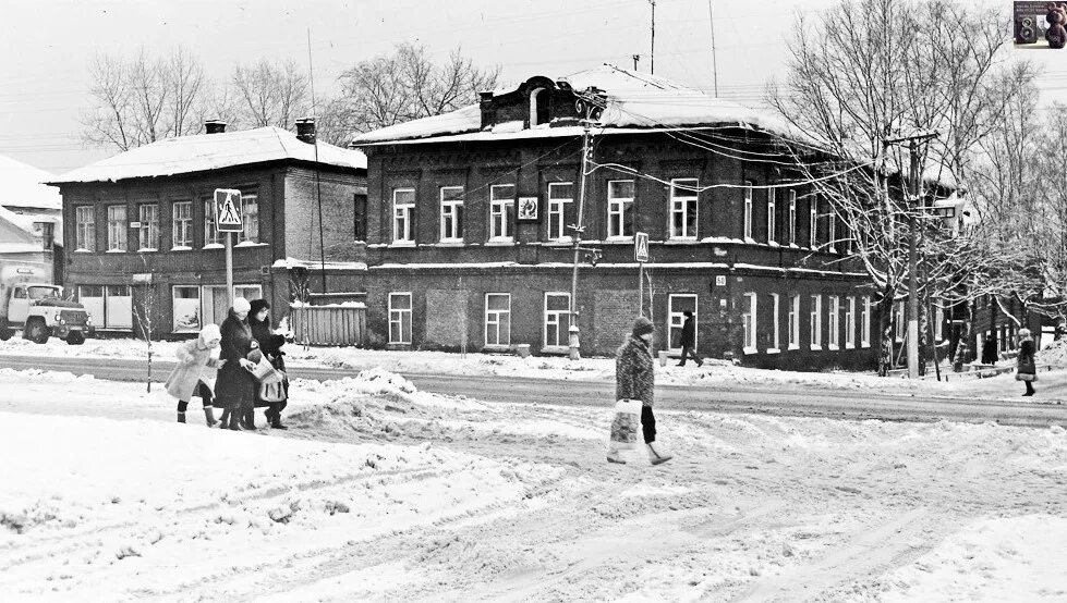 Живая история череповца. Ностальгия Череповец. Череповец ностальгия Живая история Череповца. Советский проспект Череповец зима. Советский проспект Череповец осень.