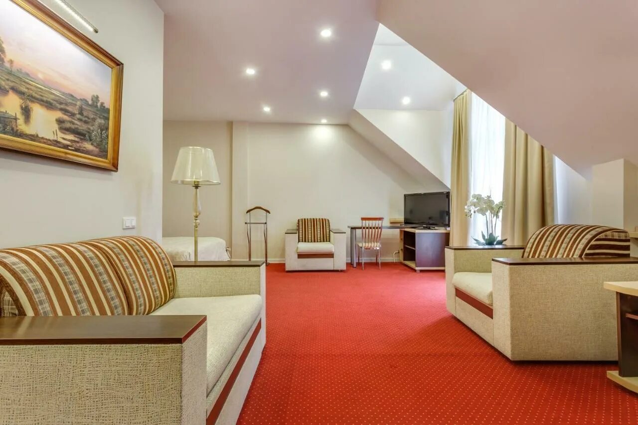 Фото. Беларусь гродно отель турист. Гостиница беларусь в гродно. Гостиница турист беларусь. Гостиница спорт гродно.