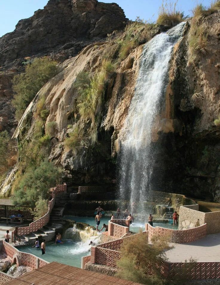 Main hot Springs Иордания. Иордания термальные источники. Ma'in hot Springs водопад. Wadi Mujib Иордания.