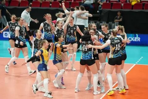 Жалаңаш волейболшылардың порносы