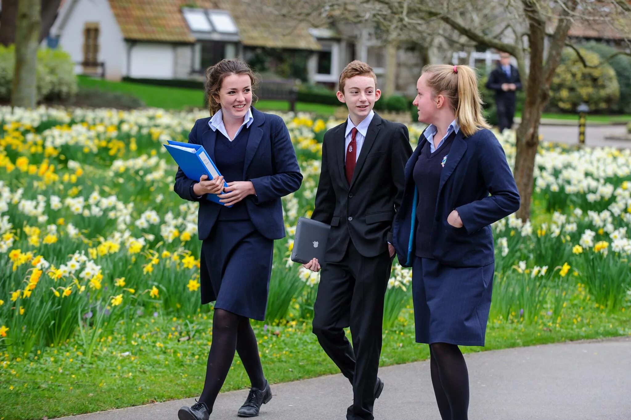 Children in britain school. Millfield School. Школа в Британии. Школы в Англии. Школы Пансионы в Великобритании.