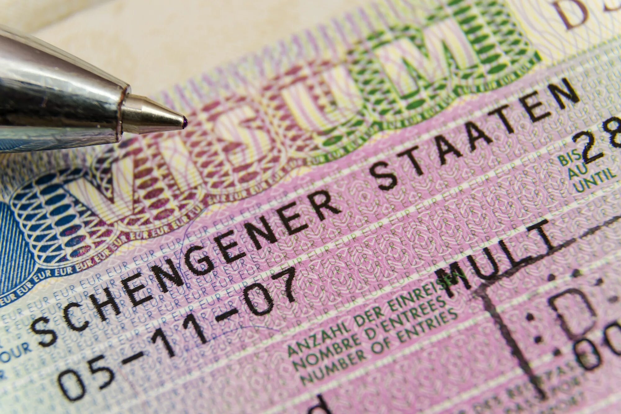 Шенген сегодня. Шенгенская виза. Виза шенген картинка. Национальная виза в Германию. Шенген виза Евросоюз.
