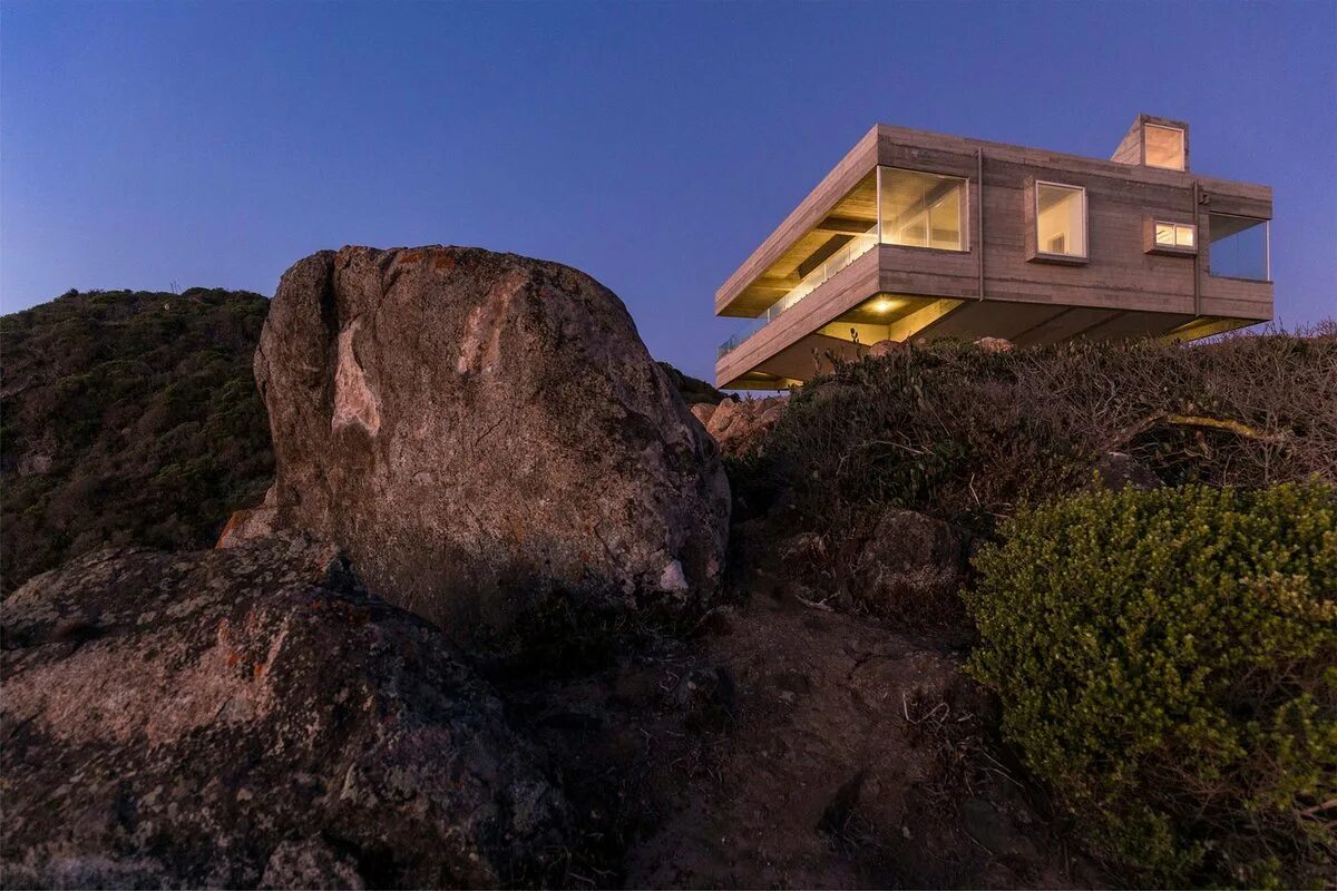 Современные скалы. Дом на скале Висконсин США. Спринг Грин дом на скале. Cliff House, Австралия.
