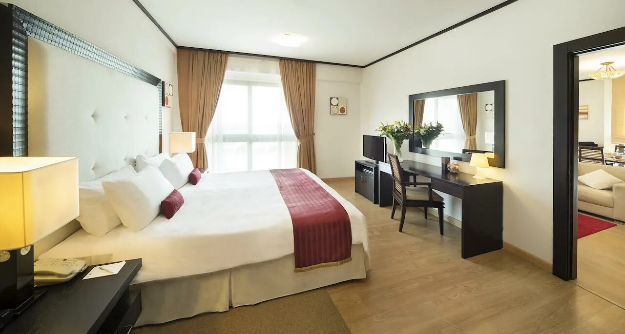 Arabian park edge by rotana 3* (бар-дубай). Park hotel apartments apartment. Park hotel apartments 3*. Arabian park dubai edge by rotana 3. Savoy central hotel apartments дубай.