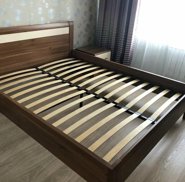 Кровати иркутск фото Кровать в спальню Corso-3 160х200, Микровелюр (Manhattan Гранатовый) в Тюмени ку