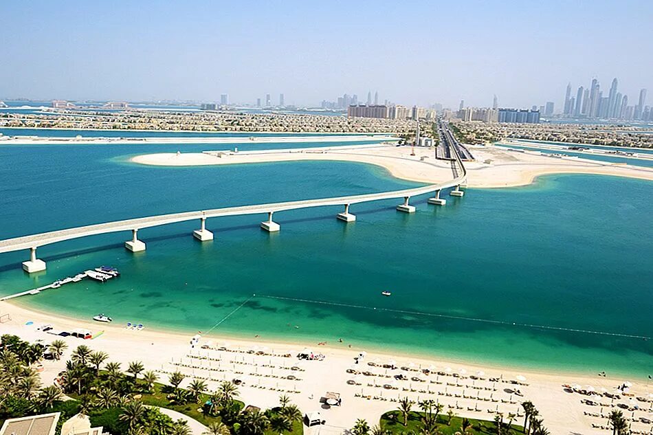 Монорельсовая дороге острова Пальма Джумейра. Живут ли акулы в Palm Jumeirah. Погода в Дубае в апреле. Дубай в апреле погода и температура. Погода в апреле в дубае и вода