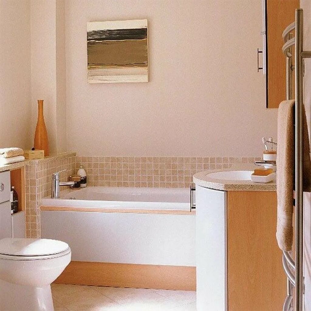 Цвет стен в ванной комнате. Ванная комната в хрущевке. Ванна с покрашенными стенами. Отделка ванной комнаты без плитки.