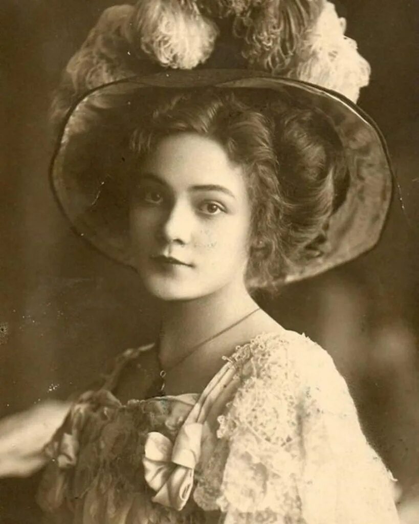 Maude fealy красавицы 19 века. девушка конца 19 века. портреты дворянок 19 века в россии. елизавета кологривова. девушки девятнадцатого века.