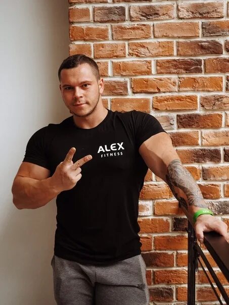 Фотоальбом "Мои фотографии" Oleg, Пенза, 37 лет