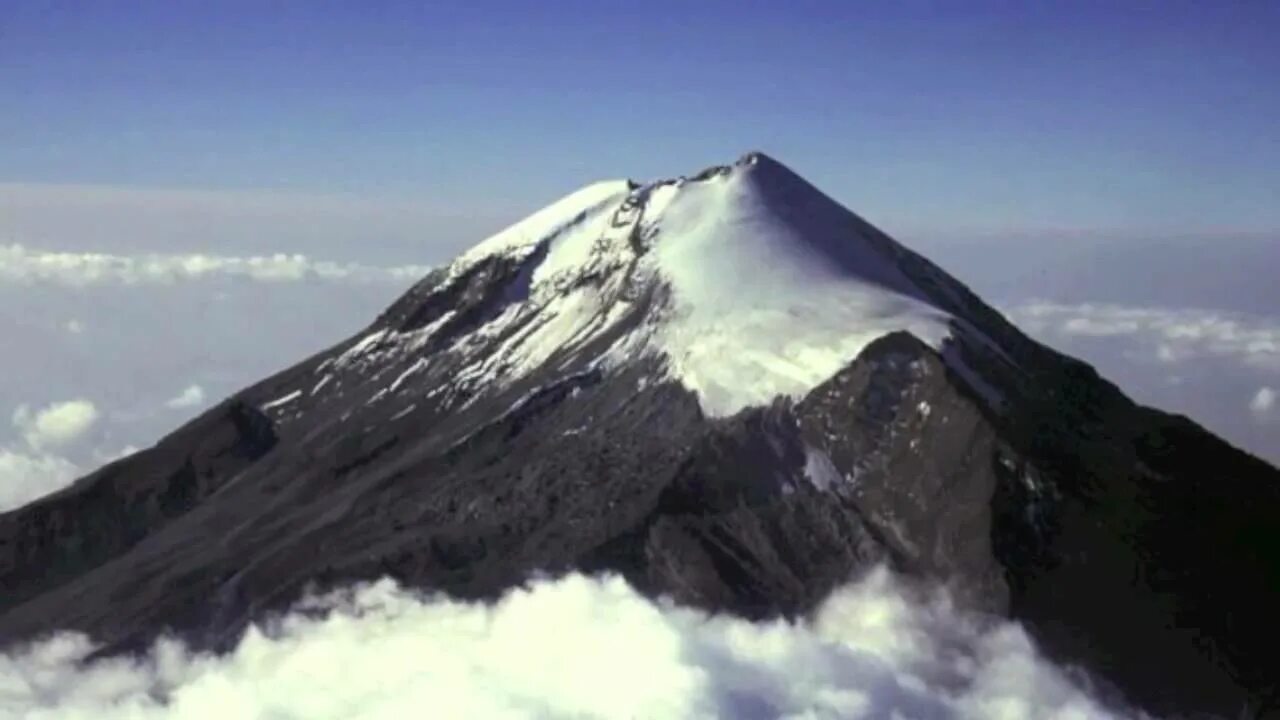 Наивысший вулкан северной америки. Мексика вулкан Орисаба. Пико де Орисаба. Северная Америка вулкан Орисаба. Вулкан Орисаба Орисаба.