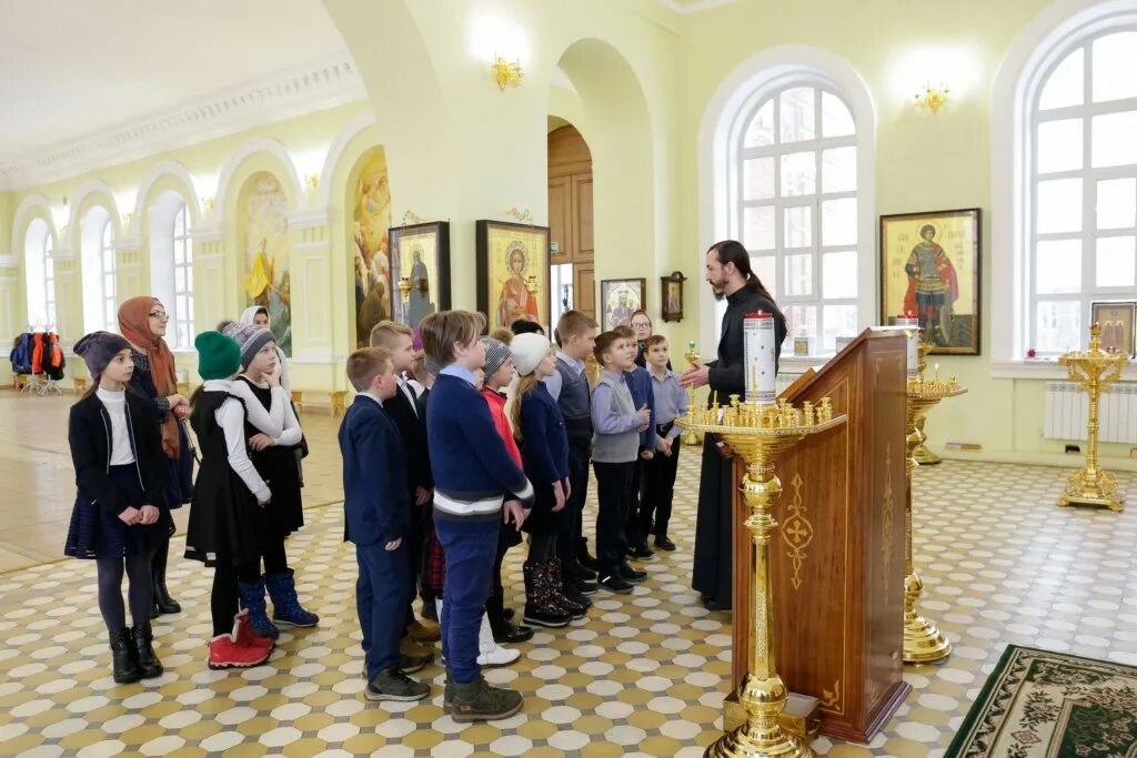 Расписание храма орехово зуево. Никольский храм орехово-зуево. никольский храм город орехово зуево. регент никольского храма орехово зуево. церковь орехово-зуево за 3 школой.