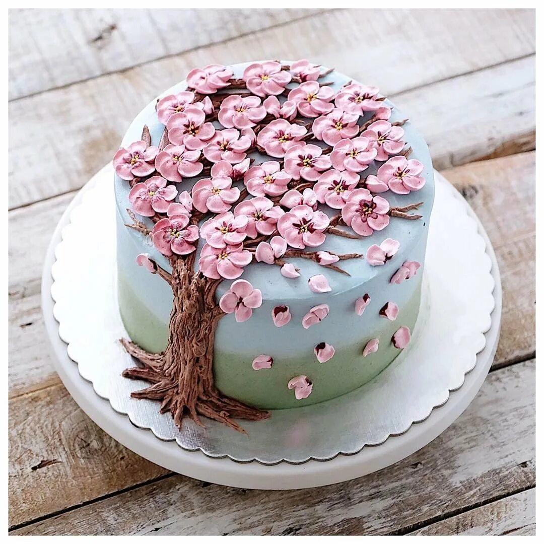 Идеи торта женщине. Красивые торты. Украшение торта. Красивые необычные торты. Необычное украшение торта.