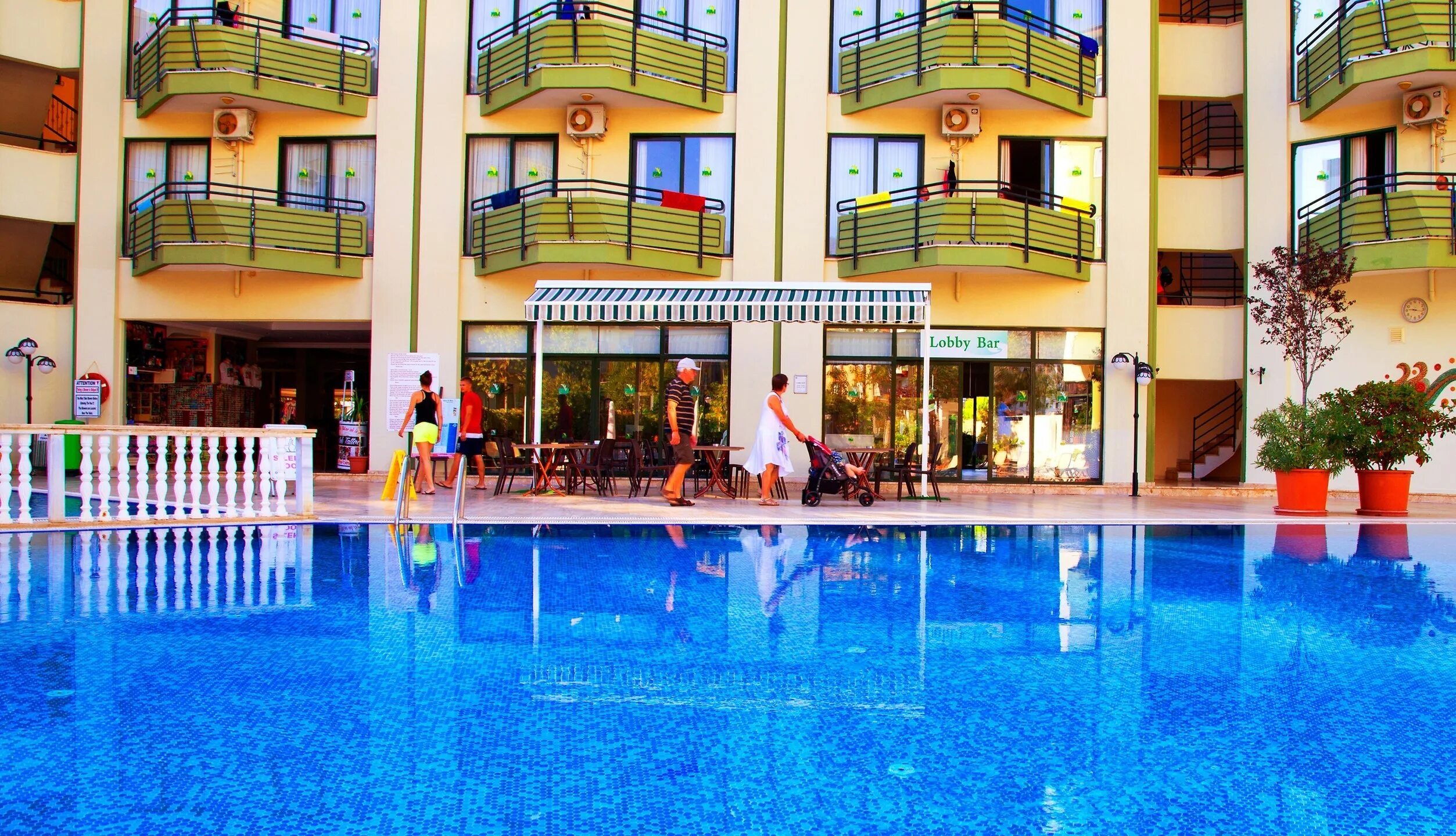 Green garden beach. Green garden resort hotel 4 турция аланья. Грин гарден резорт отель 4. Green garden resort hotel пляж. Green garden resort аланья.
