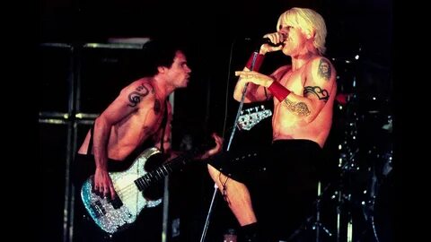Chili peppers live
