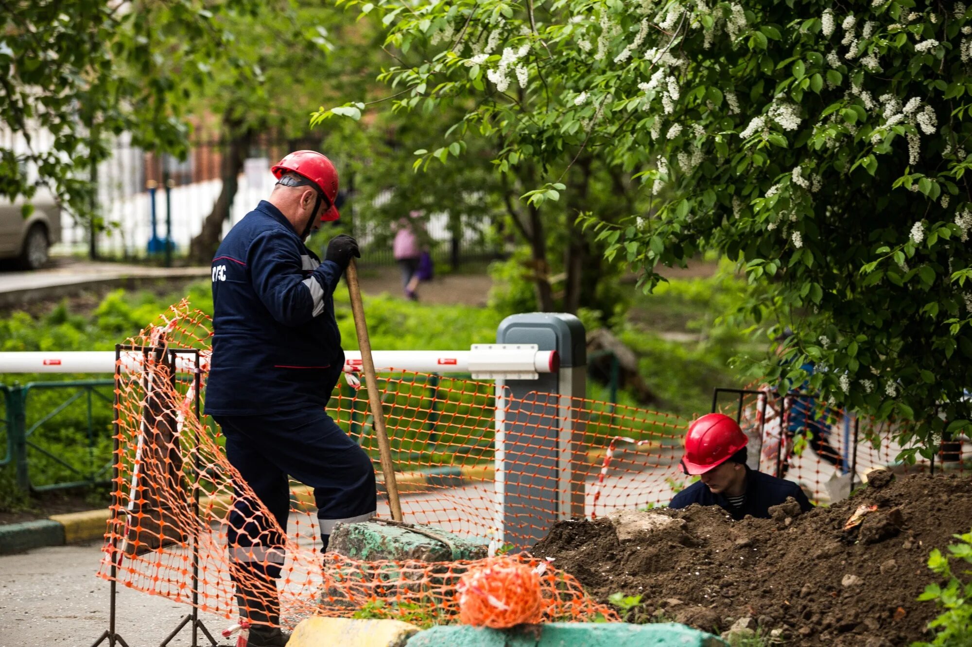 рабочий жкх. рабочие жкх. работники коммунального хозяйства. рабочие жкх. работники жкх.