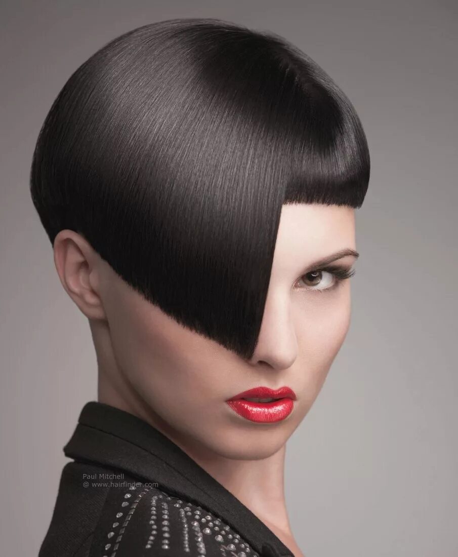 креативные стрижки женские. сессон пикси. симметрия волосы. Bob kare стрижка черная. прическа симметрия.