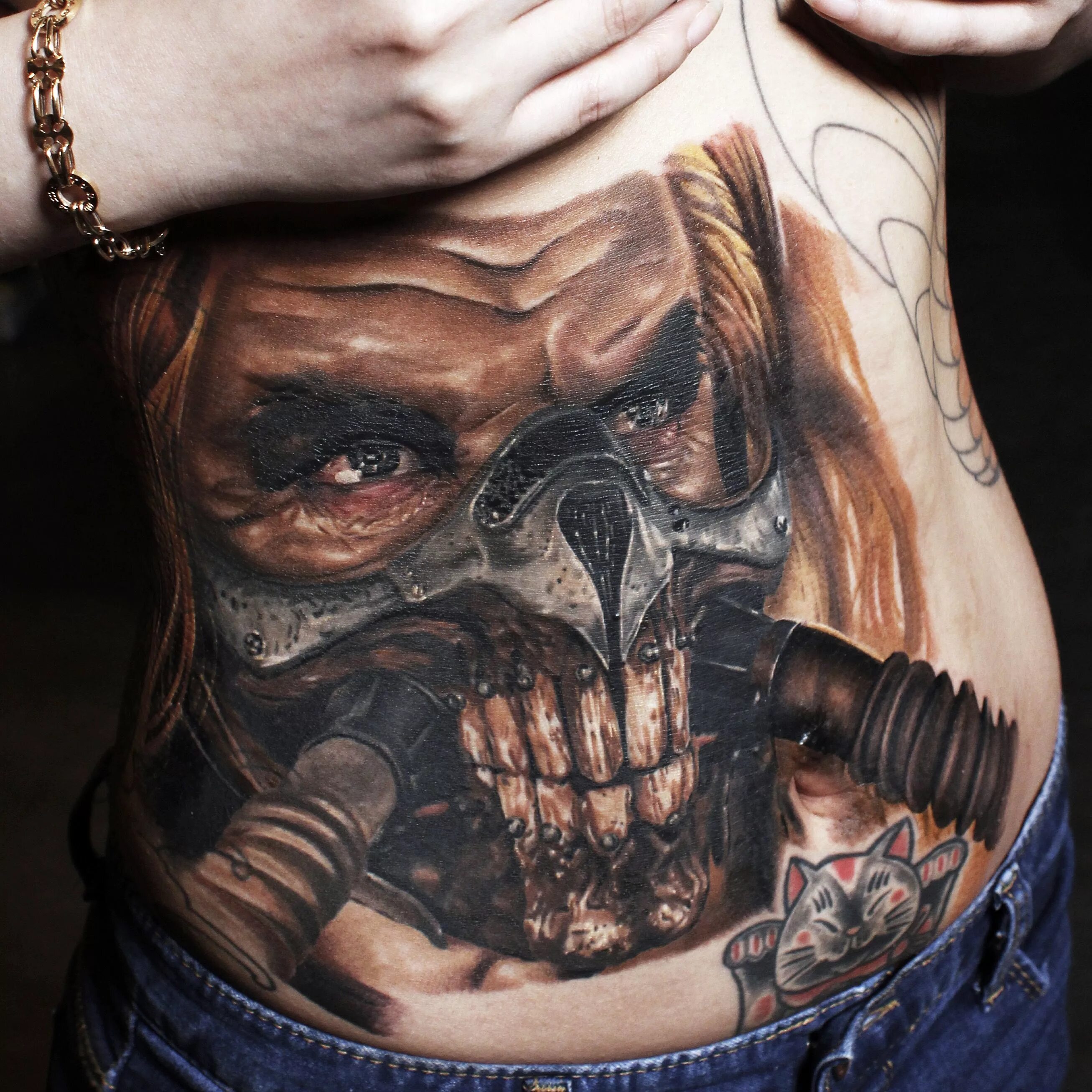 Макс ващенко 2023. Макс ващенко торс. Макс ващенко тату на руке. Макс ващенко блоггер. Татуировки макса барских.