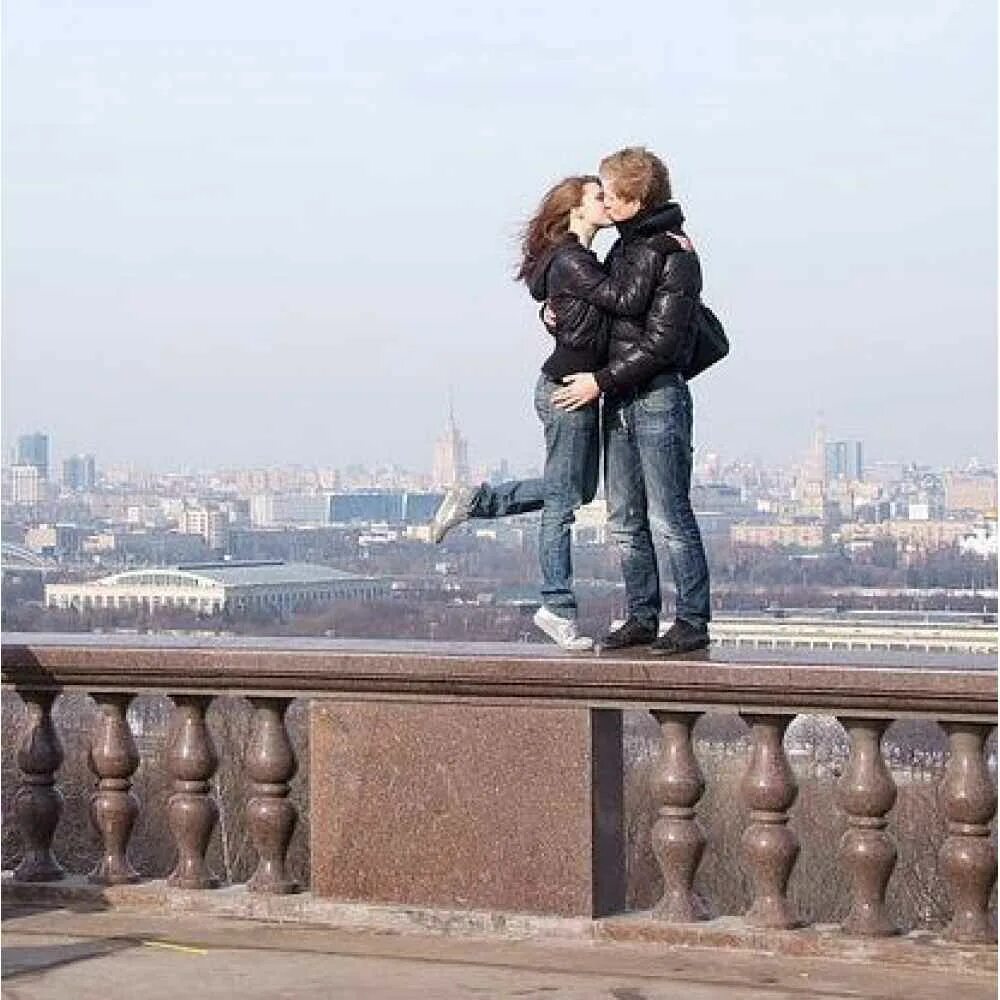 Where to see Moscow: 10 best viewing platforms 1. Observation deck on Sparrow Hi
