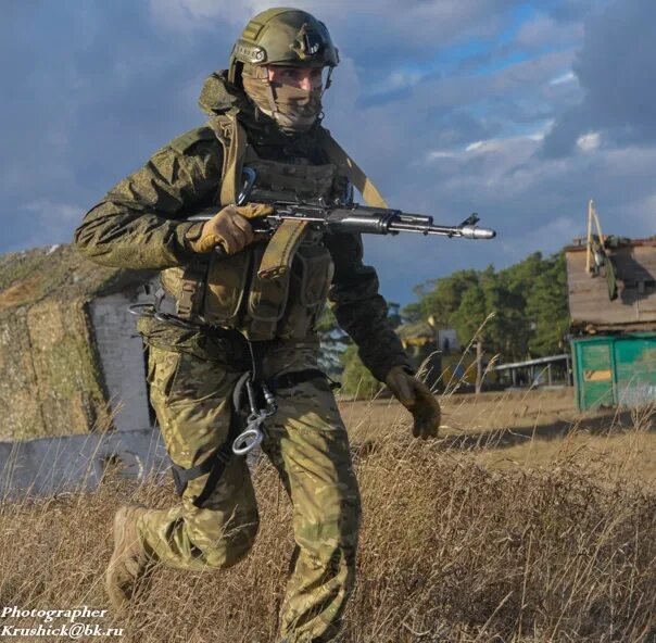 45 бригада украины. 45 ОБРСПН. 45-Я ОБРСПН. 45 Бригада СПН ВДВ. 45 Полк спецназа ВДВ Кубинка.
