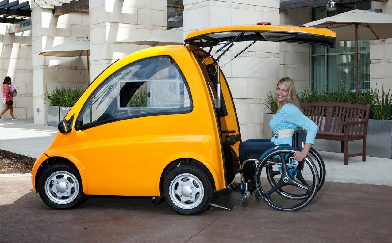 Где купить машину инвалиду. Автомобиль для инвалидов Kenguru. Кенгуру автомобиль для инвалидов колясочников. Электромобиль Кангару. Электрокар для инвалидов.