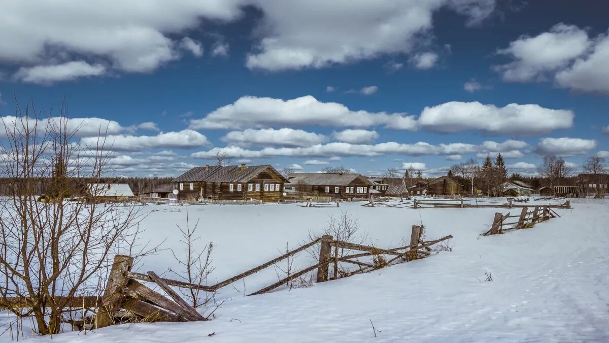 Март village. Март в деревне. Весенняя деревня.