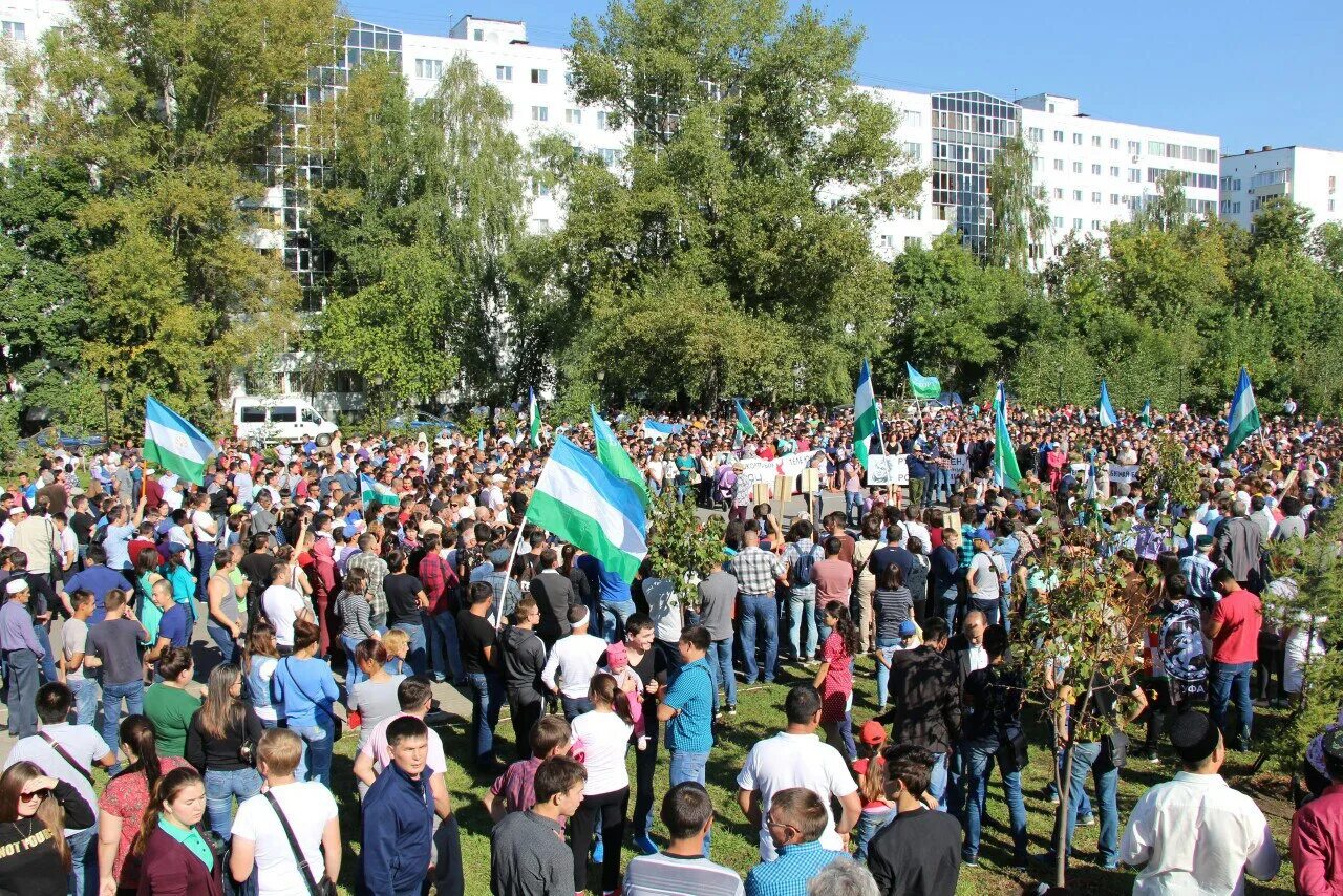 Протесты в башкирии сегодня. Митинги в башкортостане. митинг в башкирии в 2006. митинг в башкирии сегодня. мртинги башкортостан за.
