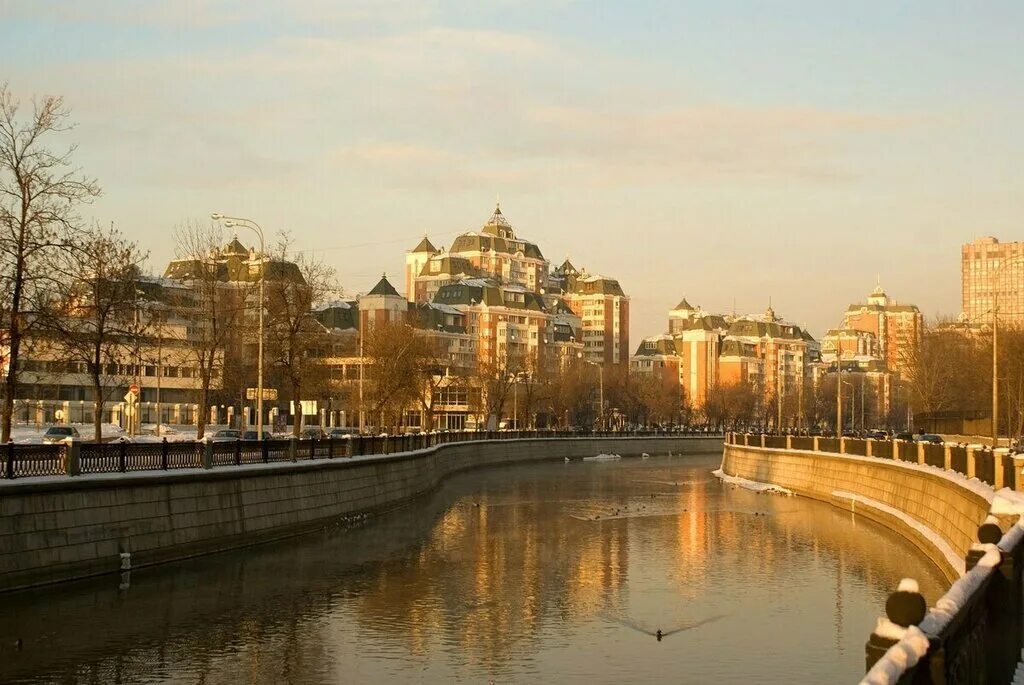 лефортовский парк река яуза. москва рубцовская набережная. , 3с1. жилой комплекс на рубцовской набережной 1999. рубцовская москва,рубцовская набережная.