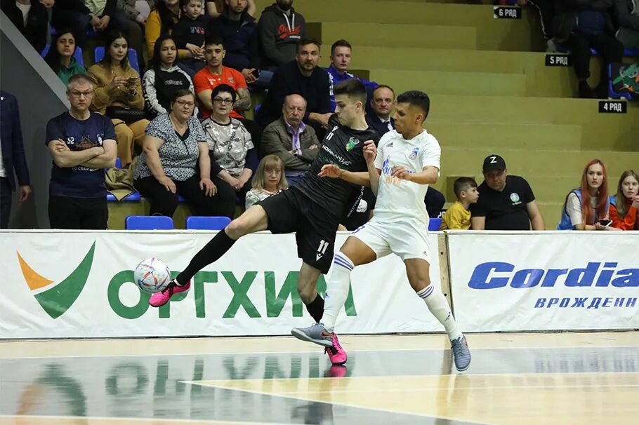 Петербург 04 мини футбол. Кристалл мини футбол. Мини футбольный клуб кристалл санкт петербург. Норильский никель. Кубок еременко по мини-футболу.