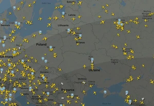 Польша закрыла воздушное пространство. Воздушное пространство евросоюза. воздушное пространство украины. воздушное пространство над украиной. карты перелетов самолетов из белоруссии.