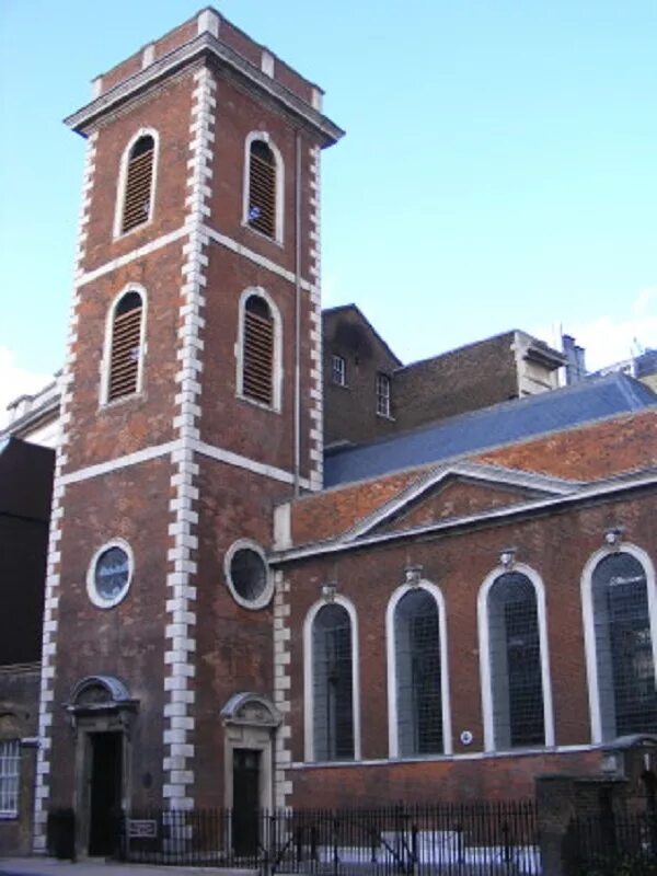 Museum of the old operating theatre айдентика. Операционный театр. Old operations. Экспонат протеза из музея operating theatre museum and herb garret. Old operating theatre museum and herb garret.