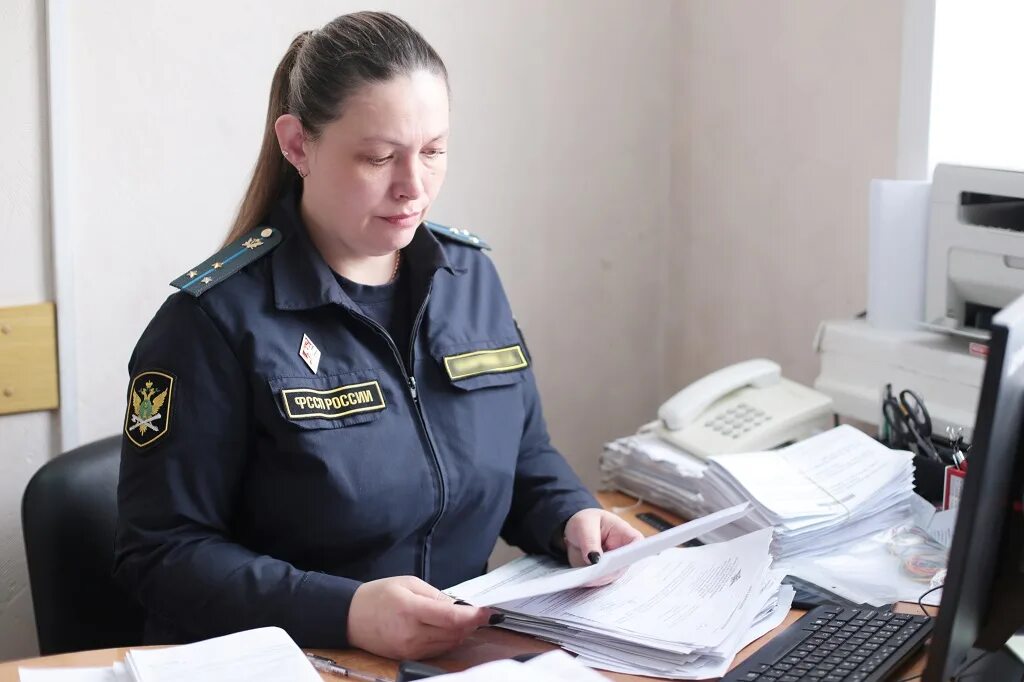 Модель приставов красноярского края. Судебный пристав заинтересован. Документы судебных приставов. Судебный пристав заинтересован. Судебные приставы орел.