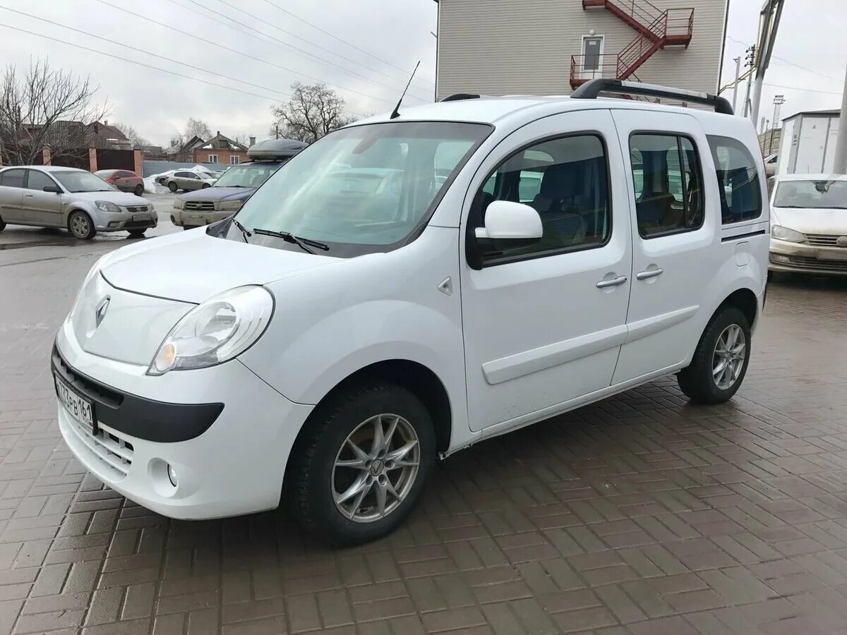 Ростов на дону новые рено. Renault Kangoo 2013. Рено Кангу 2 2013. Рено Кангу 2013 г. Рено Кангу 1 белая.