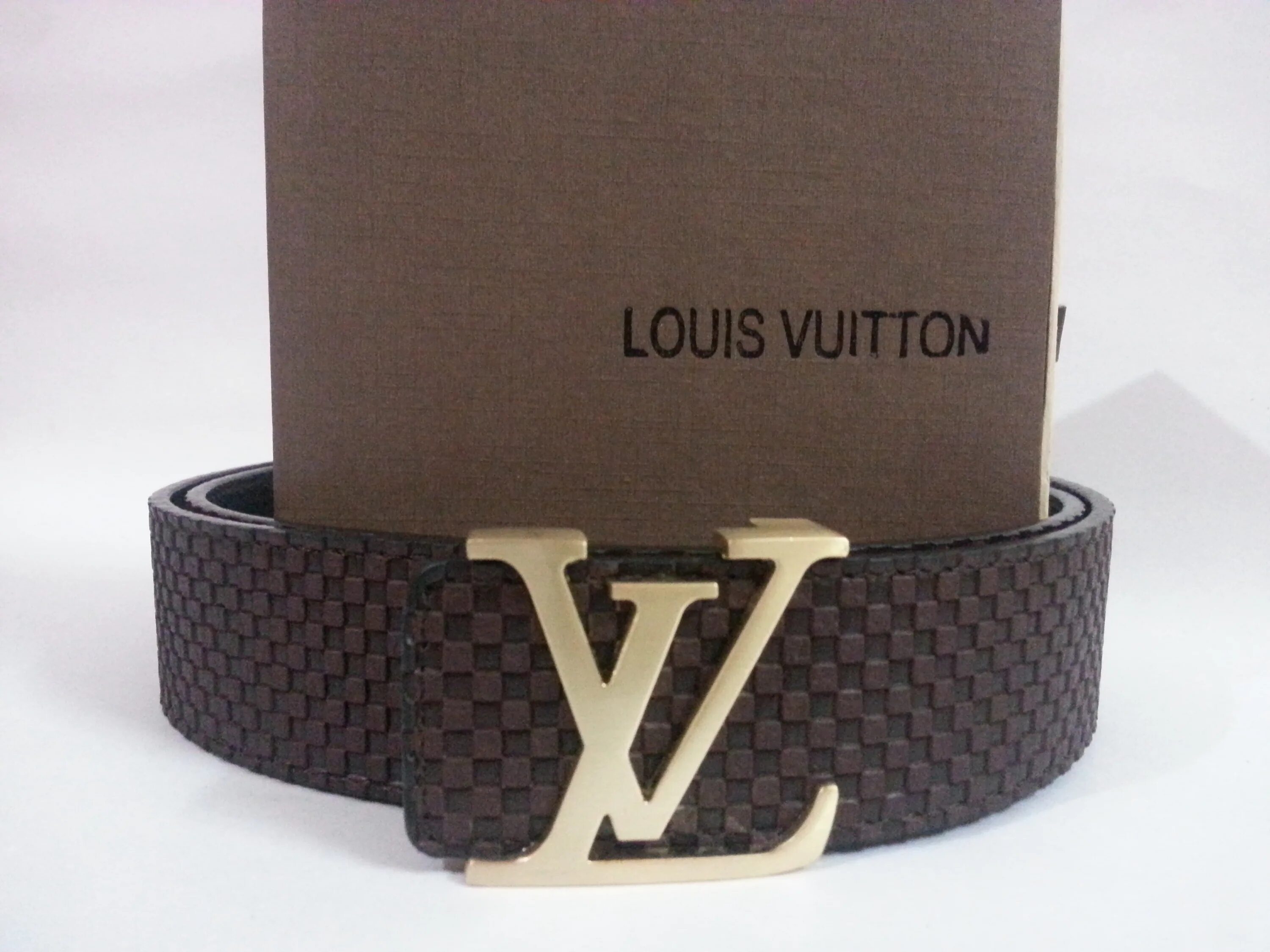 Ремень Луи Виттон мужской. Louis Vuitton Ferragamo Belt. Louis Vuitton 24k ремень. Ремень Луи витон ca4103.