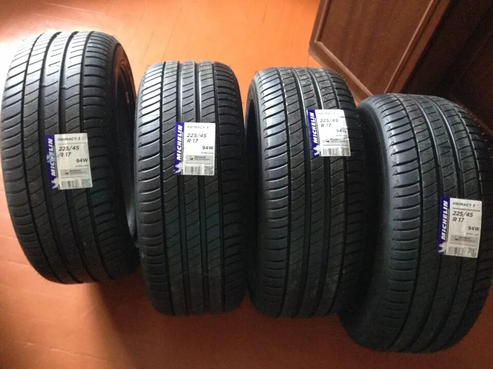 Michelin Primacy 3 215/45 r17. Michelin Primacy 3 225/45 r17. 215/17/45 Michelin Primacy. Michelin Primacy 3 235 45 r17. Michelin primacy 4 r16 купить