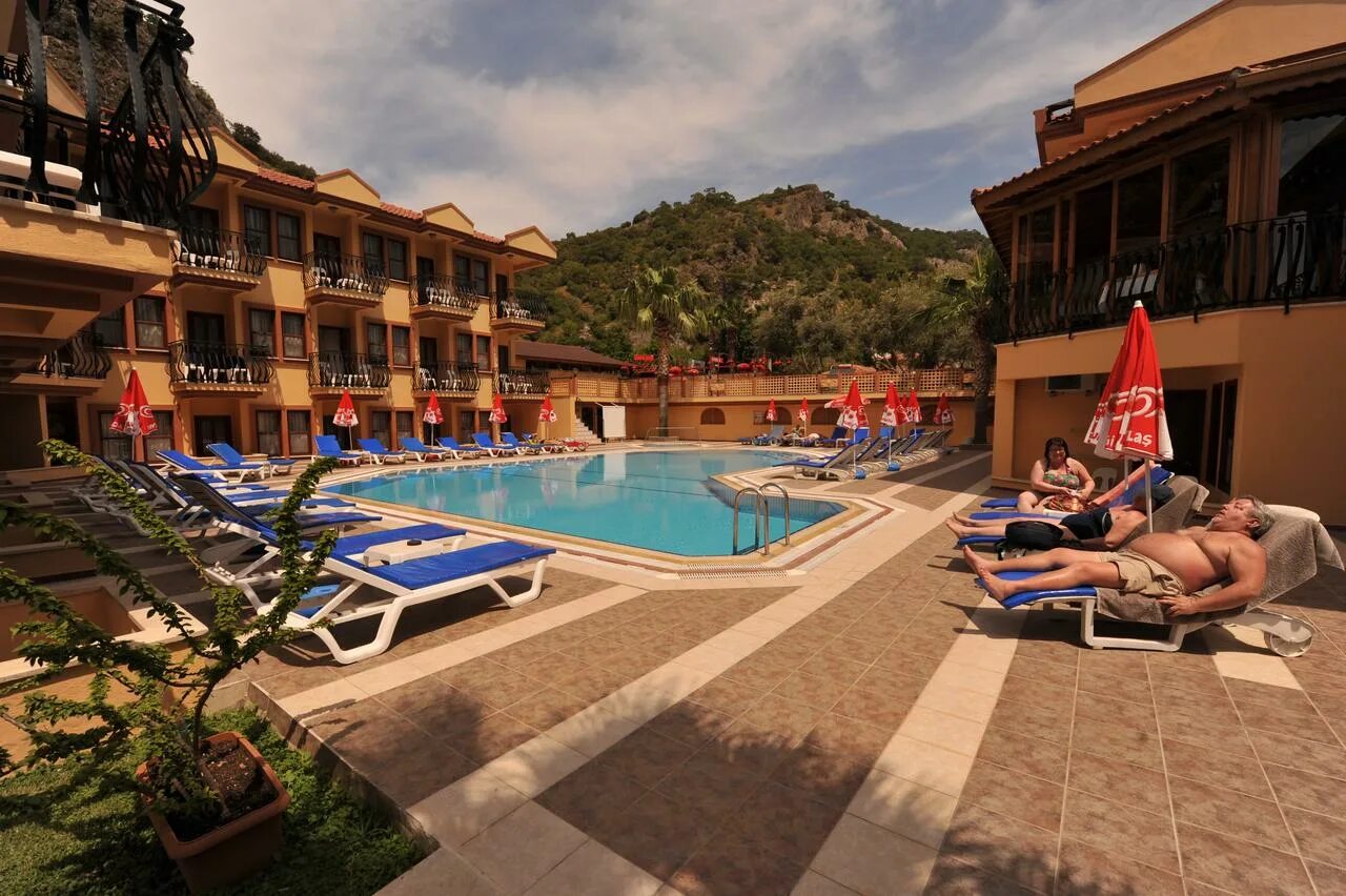 Олюдениз бич отель. Belcehan Beach Hotel 3*. Belcekum Beach Hotel 4 Олюдениз. Belcekiz Beach Club 5. Shambala Hotel Fethiye.