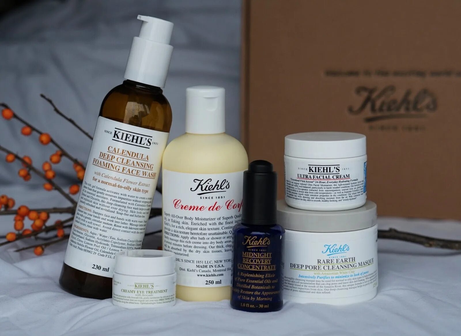 Kiehls дезодорант. Kiehls маска. Kiehl's духи. Kiehl's черный. Kiehl s купить