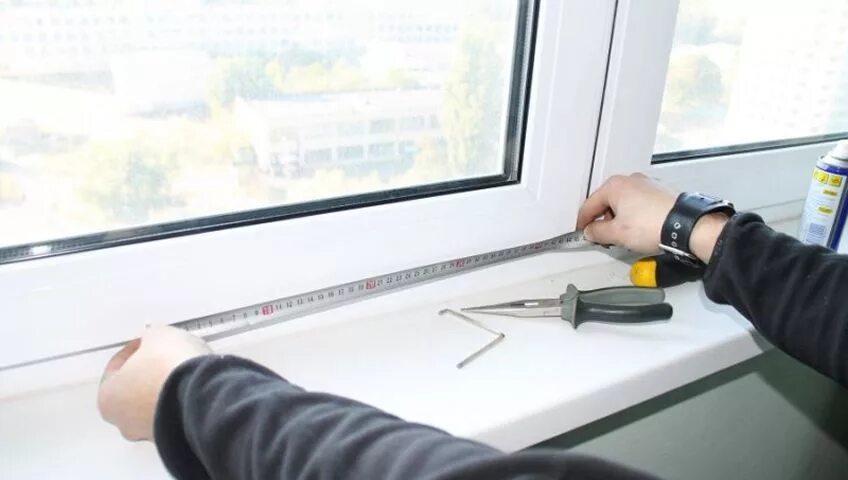 мастер окон. монтаж пластиковых окон. крепление ручки пластикового окна. ремонт окон pochini. ремонт окон pochini.