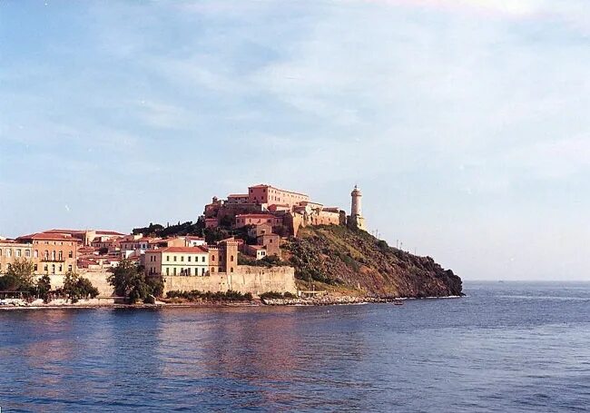 бонапарт на эльбе. остров эльба наполеон. остров святой елены бонапарт. наполеон на острове святой елены. остров святой эльбы.