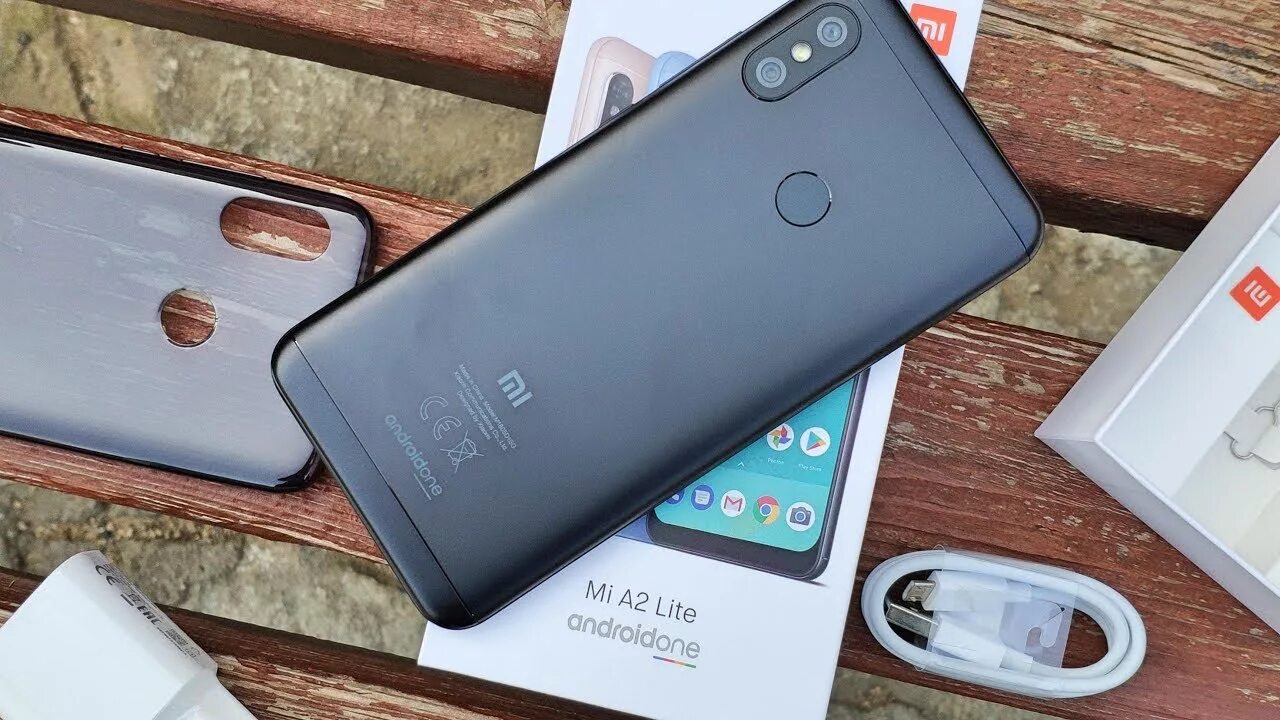 Mi a2 32 купить. Mi a2 Lite Gold. Mi a2 Lite белый. Mi a2 Lite Дата выхода. Mi a2 Lite 4ertej.