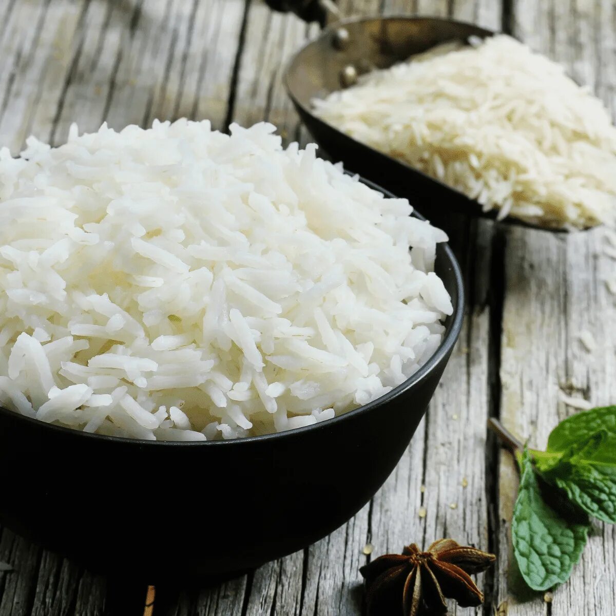 Much rice. Всемирный день риса Джолоф. Рис Дезире. Белый рис фото. Горы белого риса.