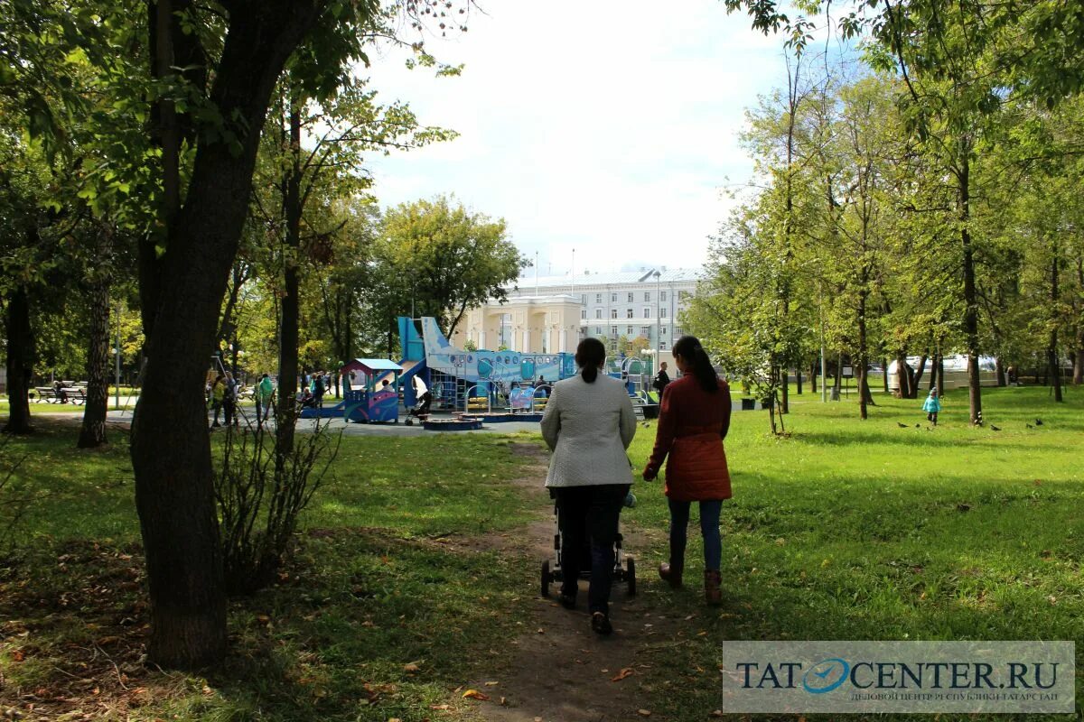 Парк урицкого казань ночью. Открытие парка казань. Парк савиново казань. Нокса парк казань. It park башира рамеева.